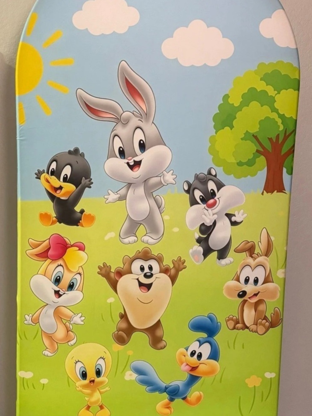 Baby Looney Tunes Arch Backdrop Cover